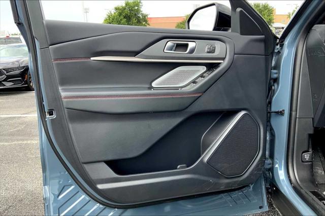 new 2025 Ford Explorer car, priced at $57,256