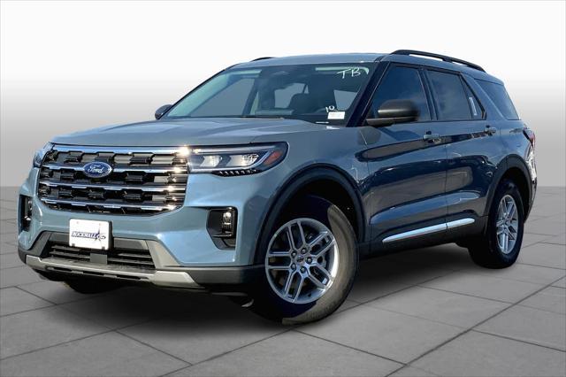 new 2025 Ford Explorer car, priced at $42,455