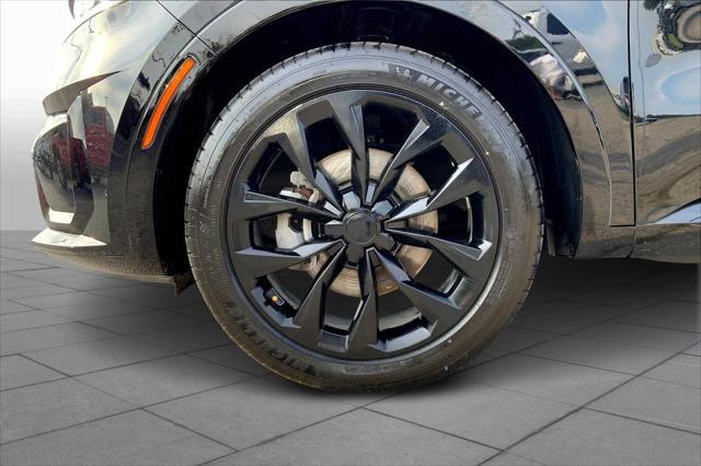used 2022 Kia Sorento car, priced at $26,975
