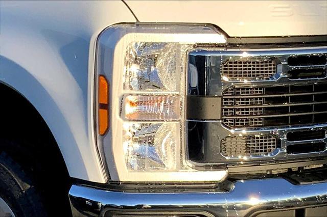 new 2024 Ford F-250 car, priced at $66,263