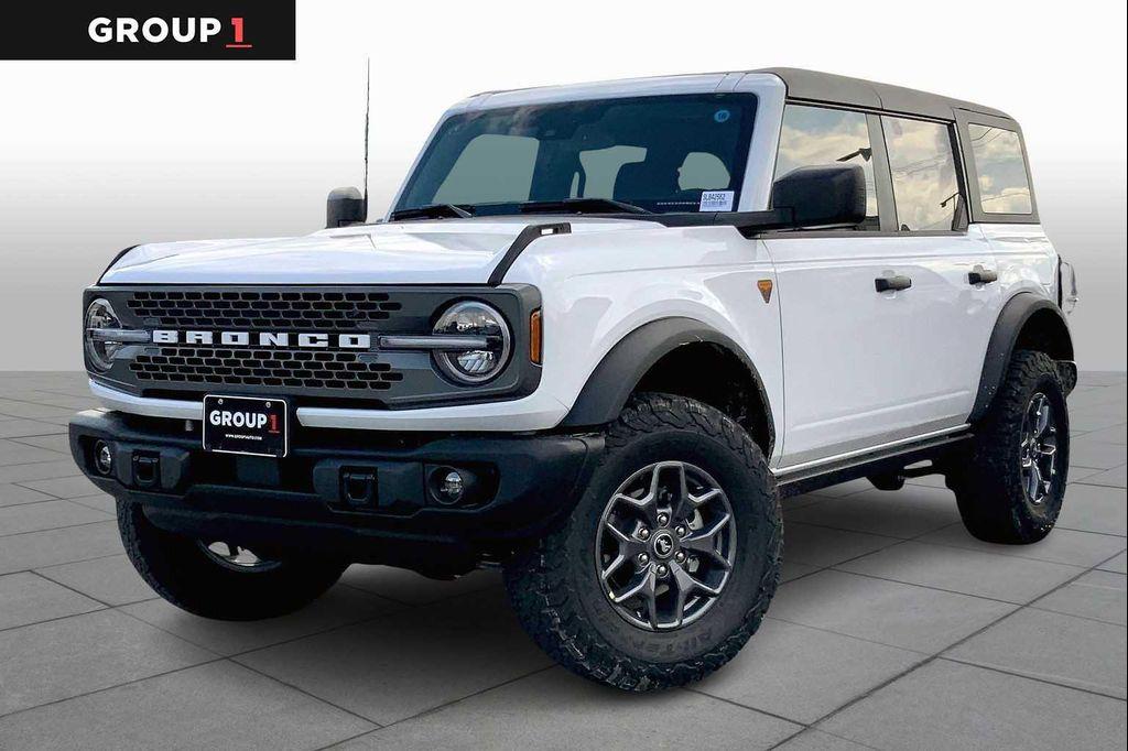 new 2025 Ford Bronco car, priced at $57,865
