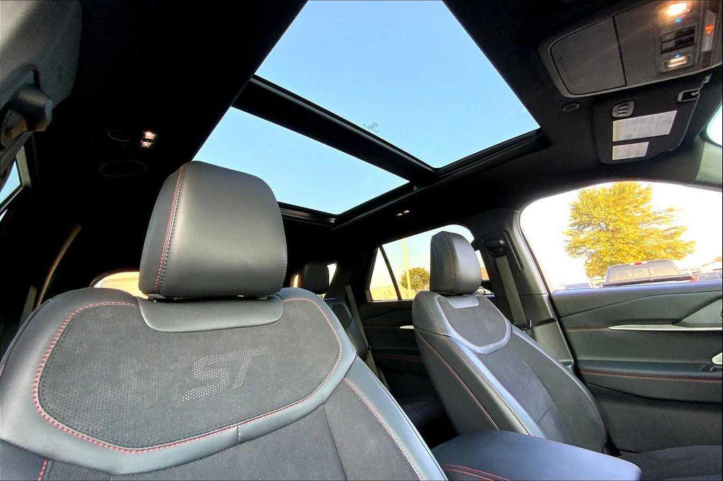 used 2025 Ford Explorer car, priced at $53,996