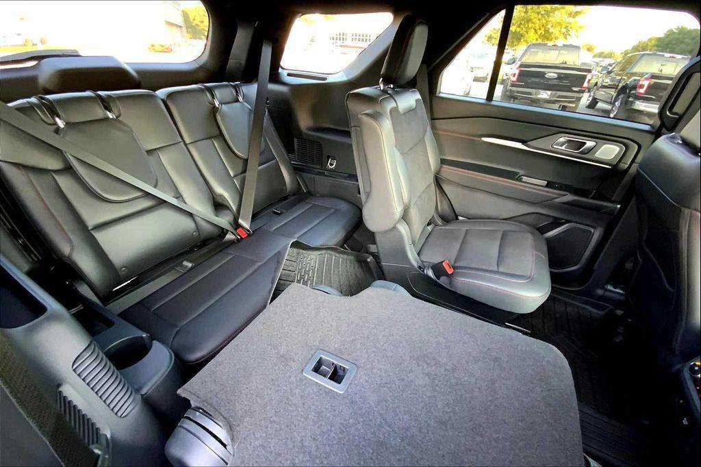 used 2025 Ford Explorer car, priced at $53,996