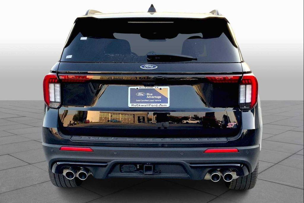 used 2025 Ford Explorer car, priced at $53,996