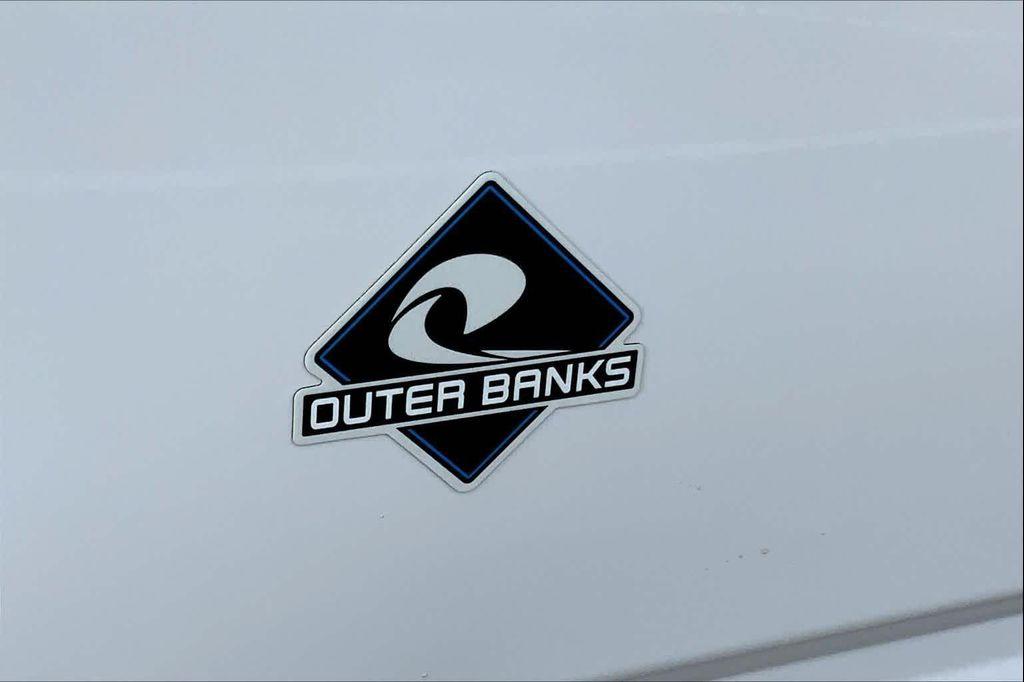 new 2025 Ford Bronco Sport car, priced at $38,790