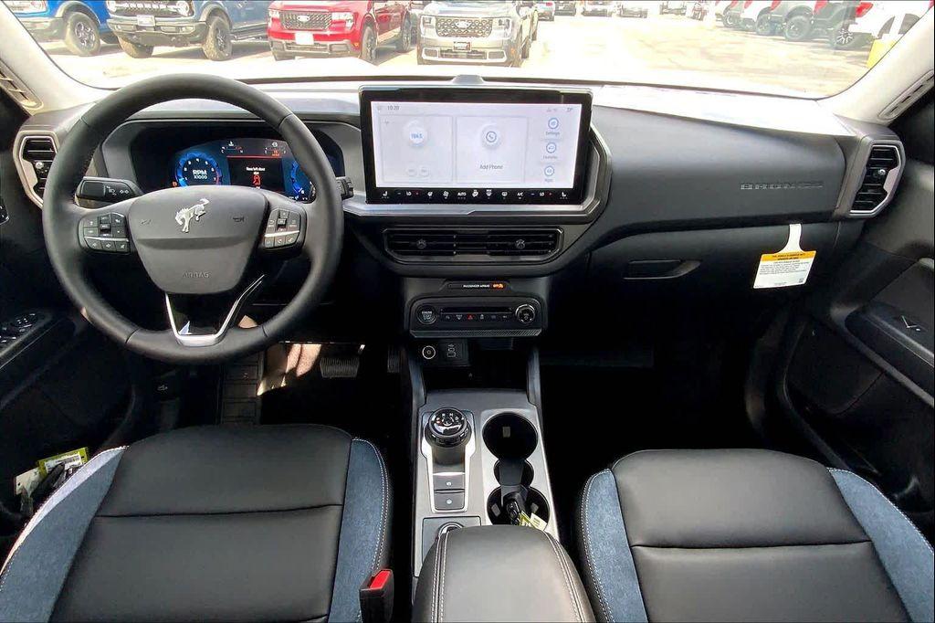 new 2025 Ford Bronco Sport car, priced at $38,790