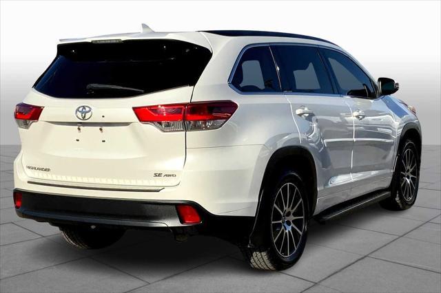 used 2018 Toyota Highlander car, priced at $25,745