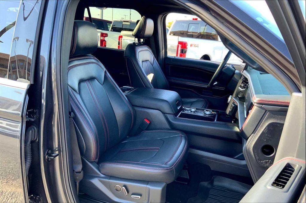 used 2024 Ford Expedition car, priced at $60,826