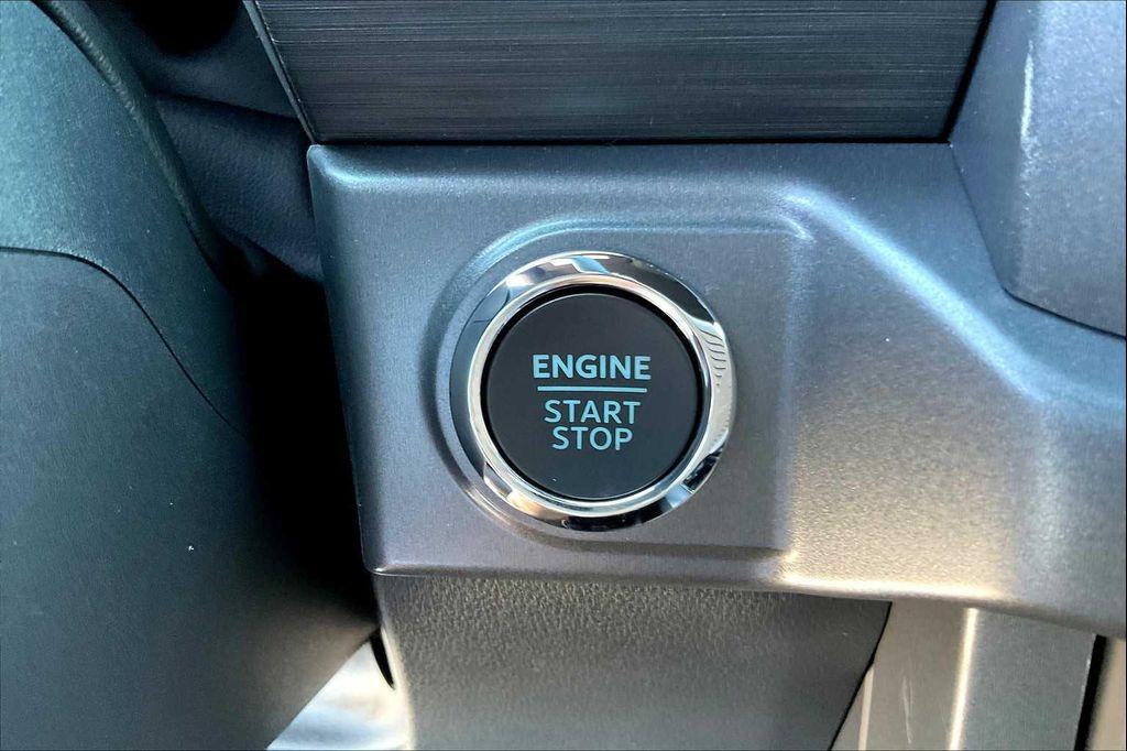 new 2025 Ford F-150 car, priced at $55,465