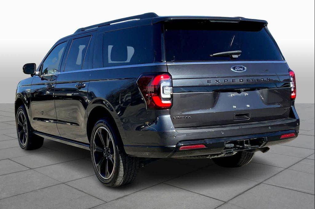 used 2022 Ford Expedition Max car, priced at $36,999