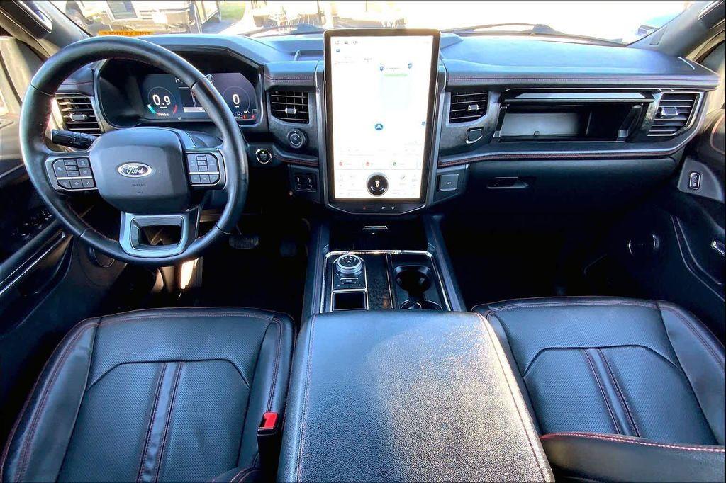 used 2022 Ford Expedition Max car, priced at $36,999