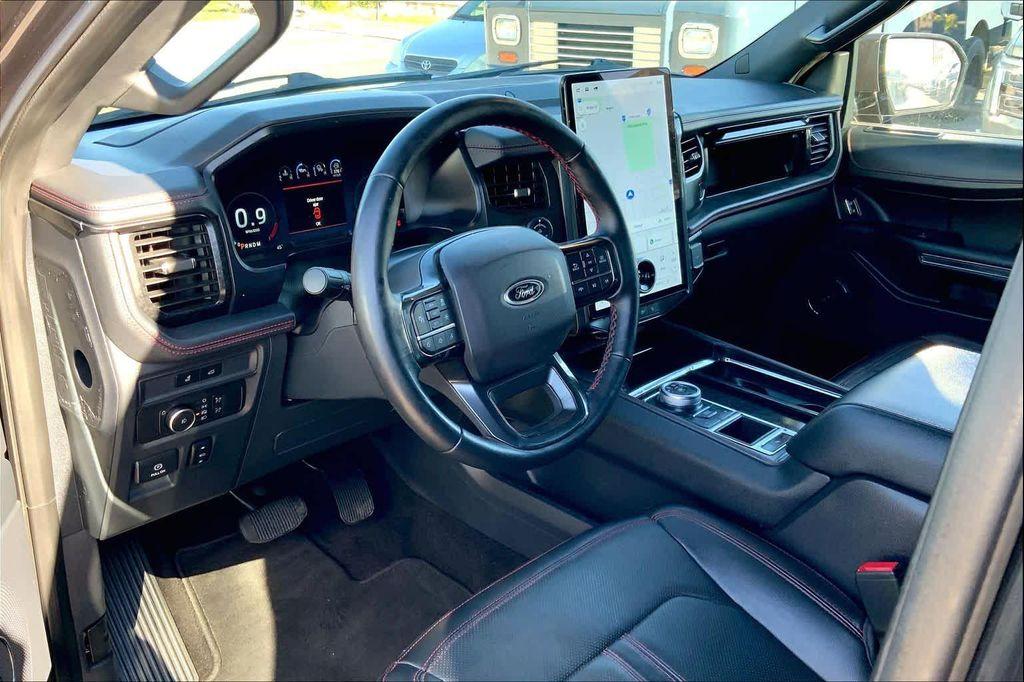 used 2022 Ford Expedition Max car, priced at $36,999