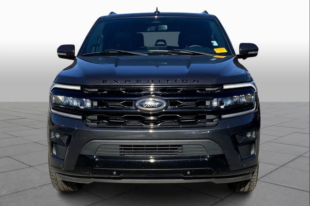 used 2022 Ford Expedition Max car, priced at $36,999