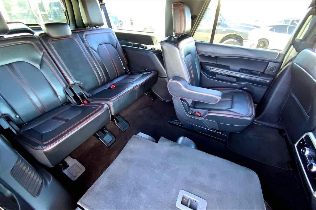 used 2022 Ford Expedition Max car, priced at $36,999