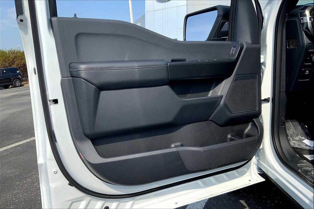 new 2025 Ford F-150 car, priced at $44,737