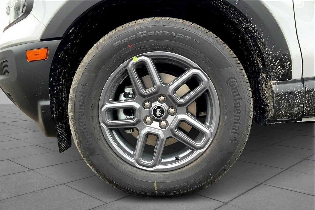 new 2025 Ford Bronco Sport car, priced at $33,166