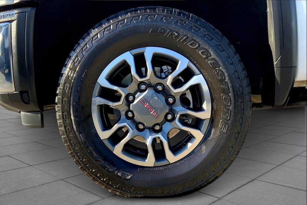 used 2024 GMC Sierra 2500 car, priced at $66,296