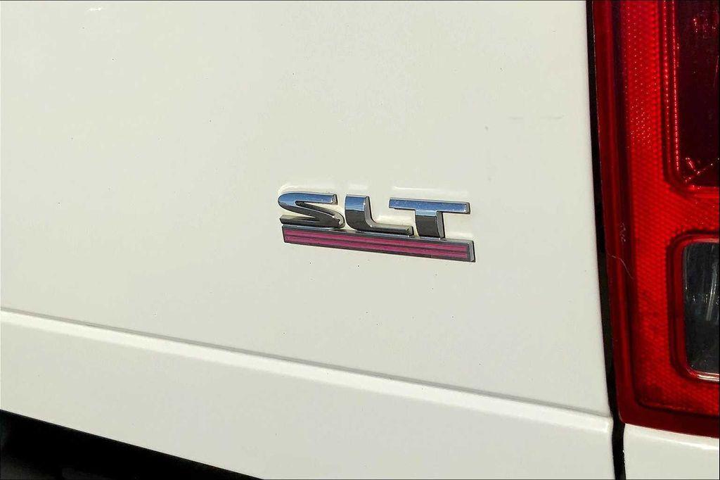 used 2005 Dodge Ram 1500 car, priced at $10,799