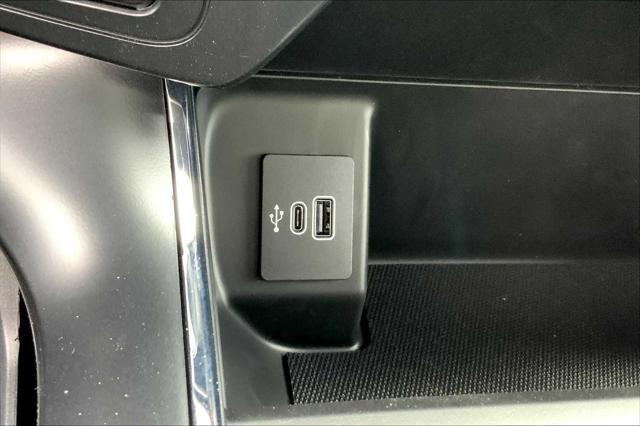 new 2025 Ford F-150 car, priced at $50,988