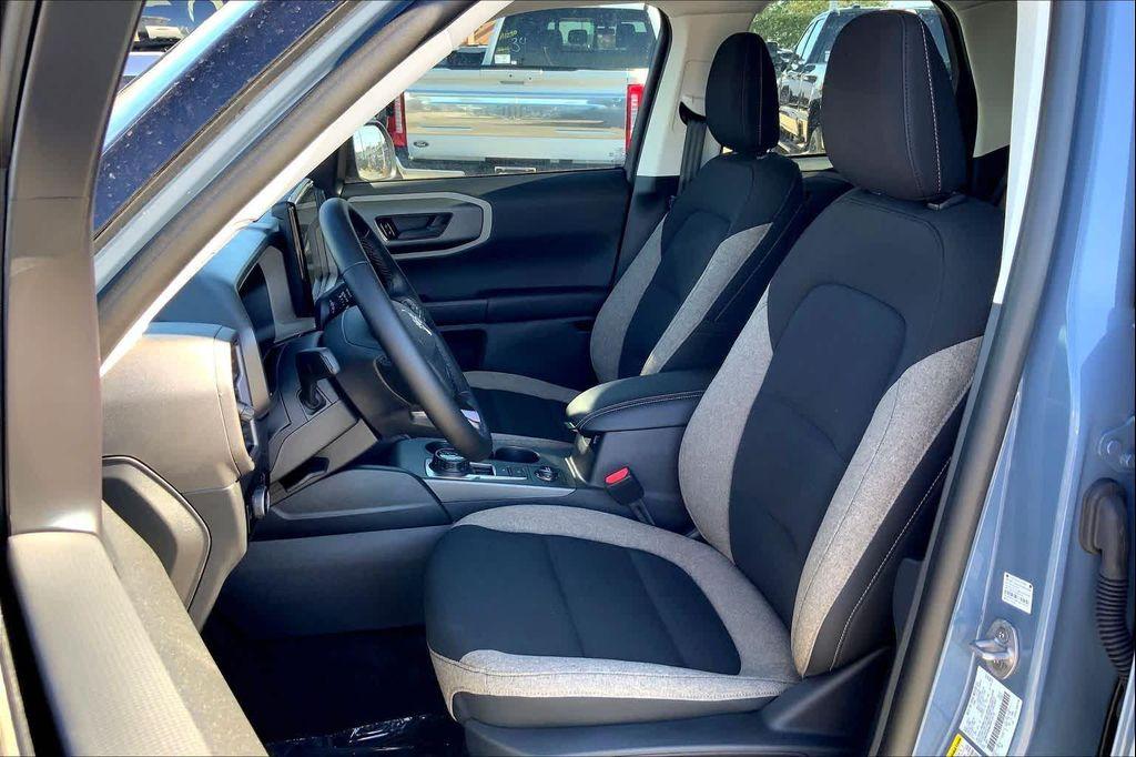 new 2025 Ford Bronco Sport car, priced at $34,929