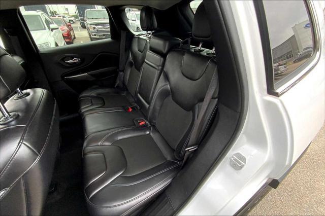 used 2019 Jeep Cherokee car, priced at $17,265