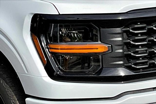 new 2025 Ford F-150 car, priced at $50,988