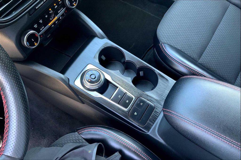 used 2024 Ford Escape car, priced at $22,332