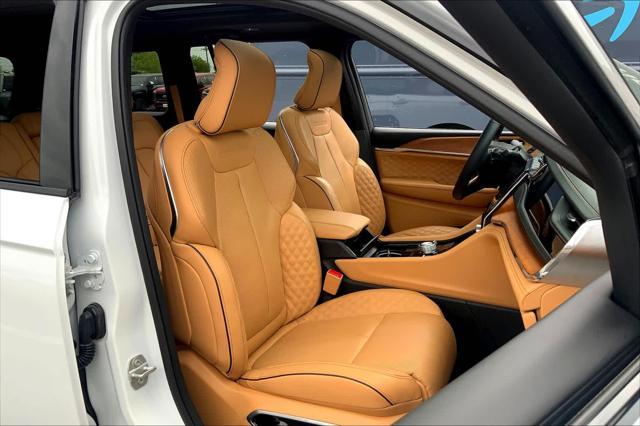 used 2024 Jeep Grand Cherokee car, priced at $51,995