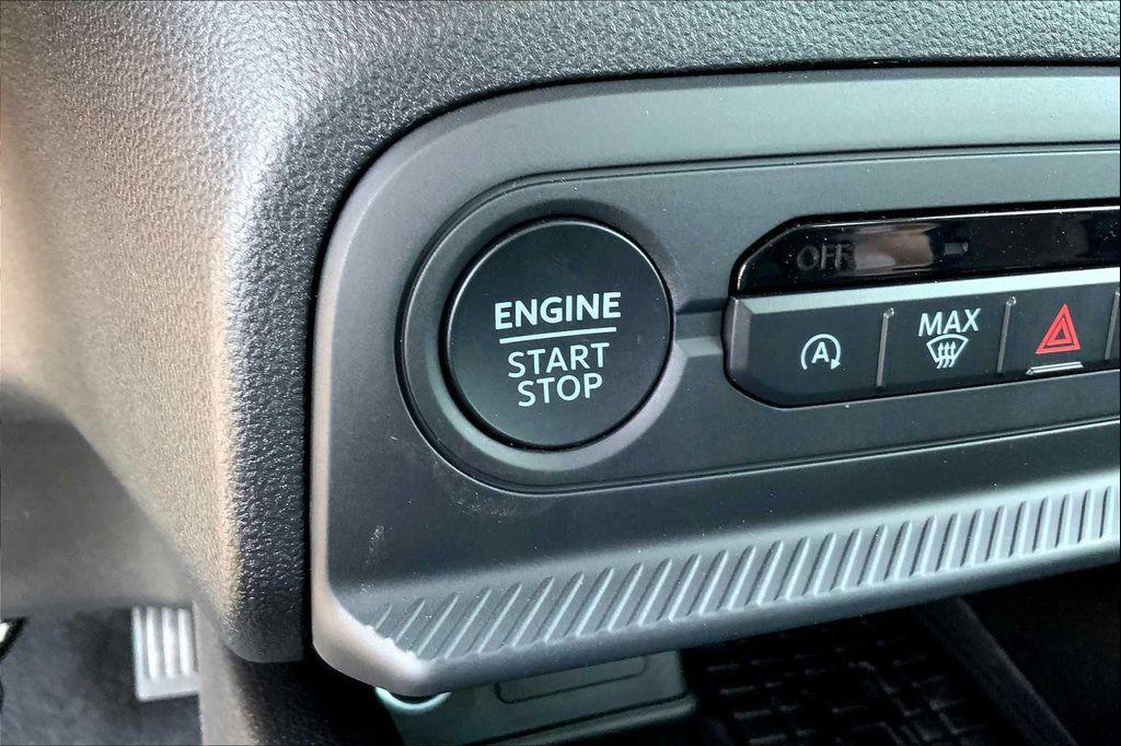 new 2025 Ford Bronco Sport car, priced at $36,773