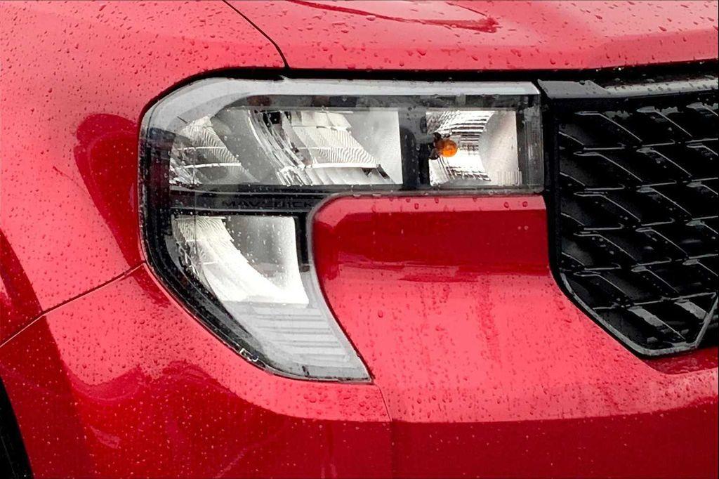 new 2025 Ford Maverick car, priced at $33,724