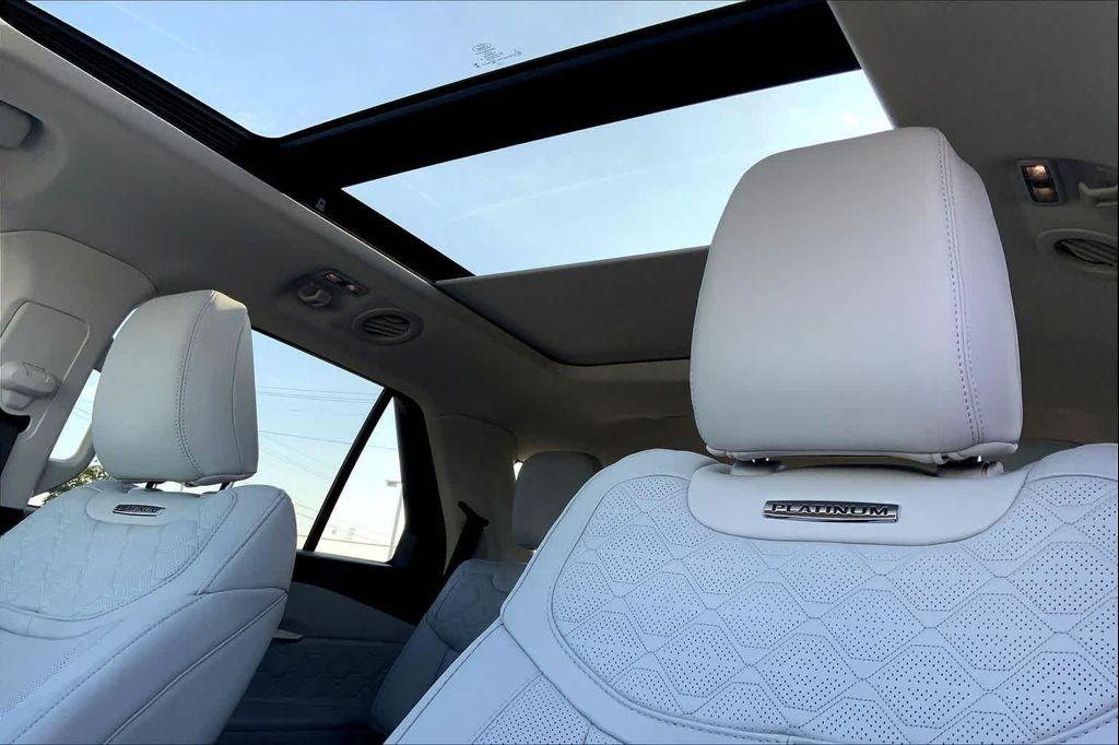 new 2025 Ford Explorer car, priced at $61,405