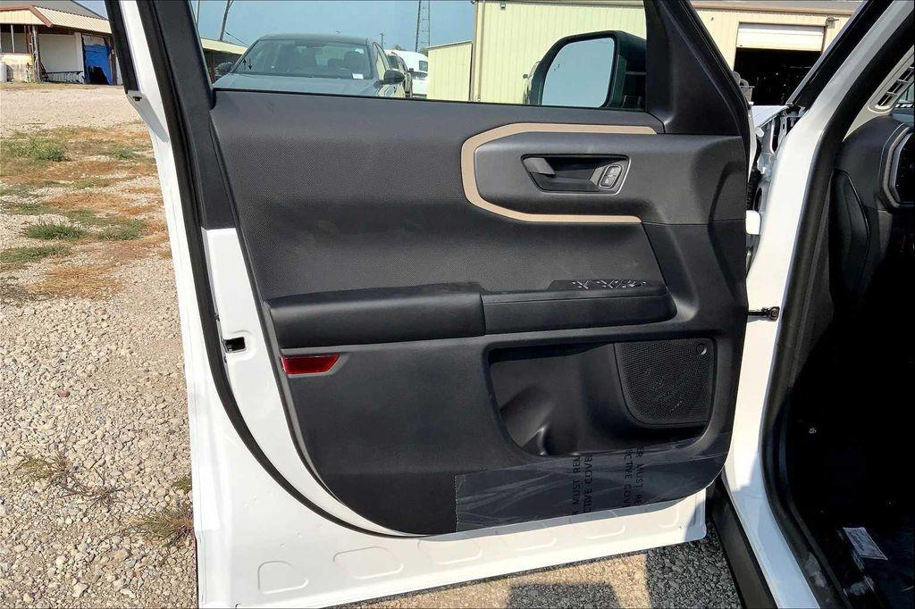 new 2025 Ford Bronco Sport car, priced at $33,690