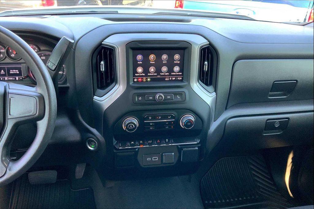 used 2024 Chevrolet Silverado 1500 car, priced at $37,179