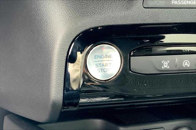 new 2025 Ford Escape car, priced at $30,550