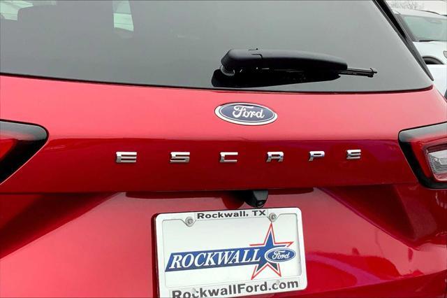 new 2025 Ford Escape car, priced at $30,550