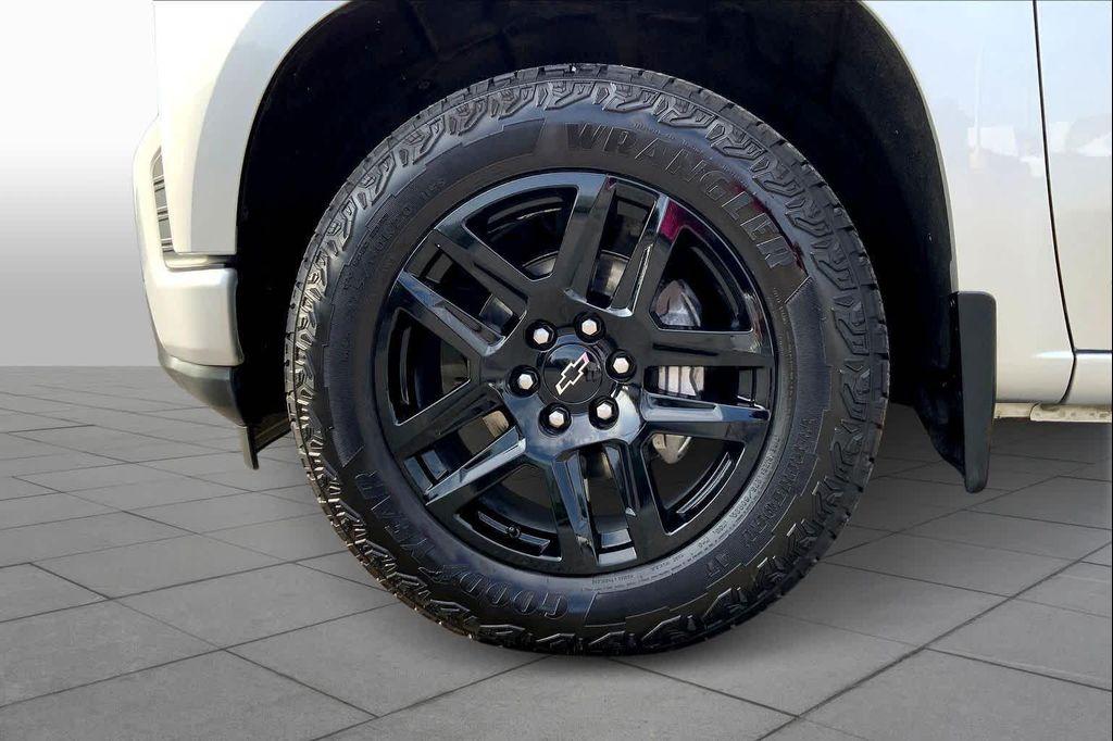 used 2021 Chevrolet Silverado 1500 car, priced at $31,598