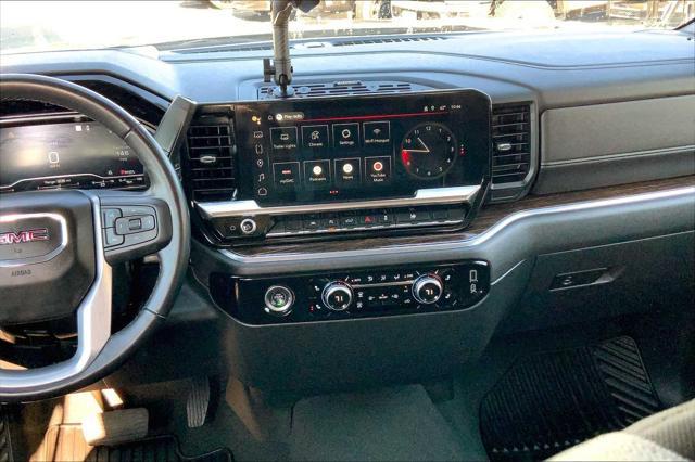 used 2022 GMC Sierra 1500 car, priced at $37,588