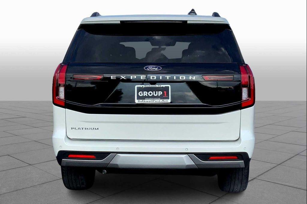 new 2025 Ford Expedition car, priced at $92,900