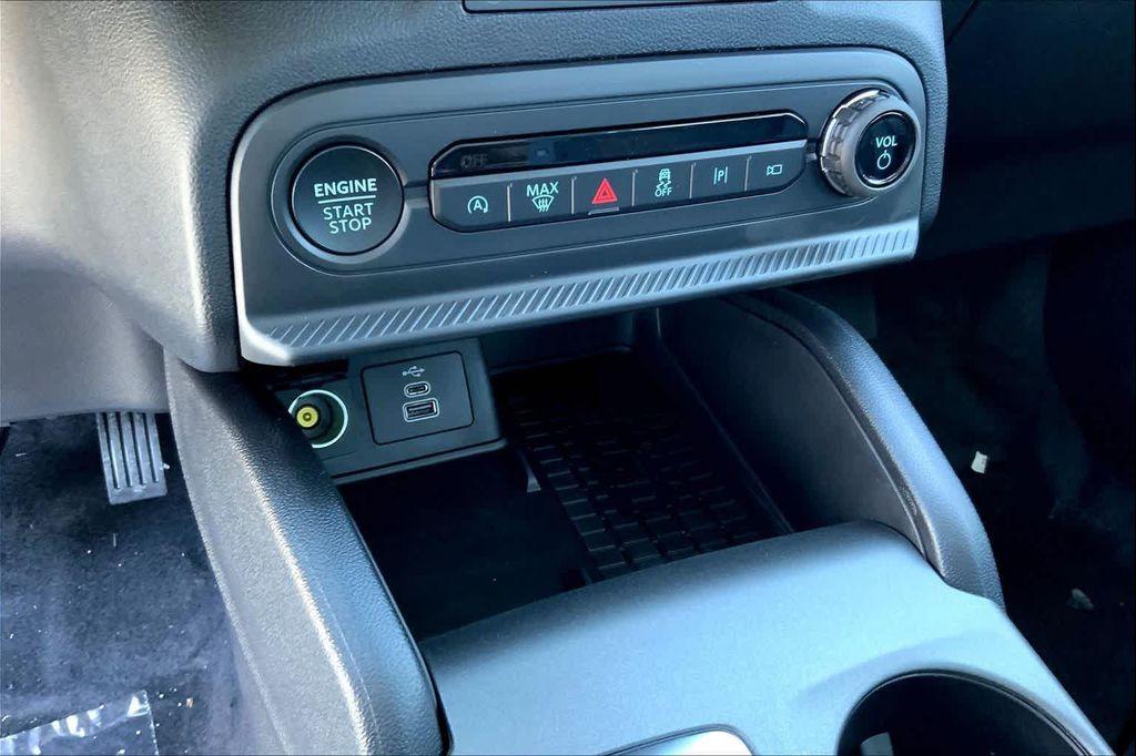 new 2025 Ford Bronco Sport car, priced at $41,380