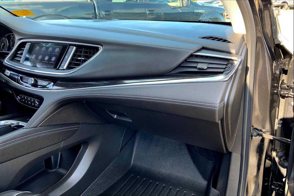 used 2021 Buick Enclave car, priced at $25,618