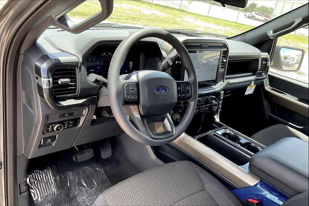 new 2025 Ford F-150 car, priced at $49,099