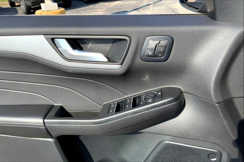 new 2025 Ford Escape car, priced at $38,145