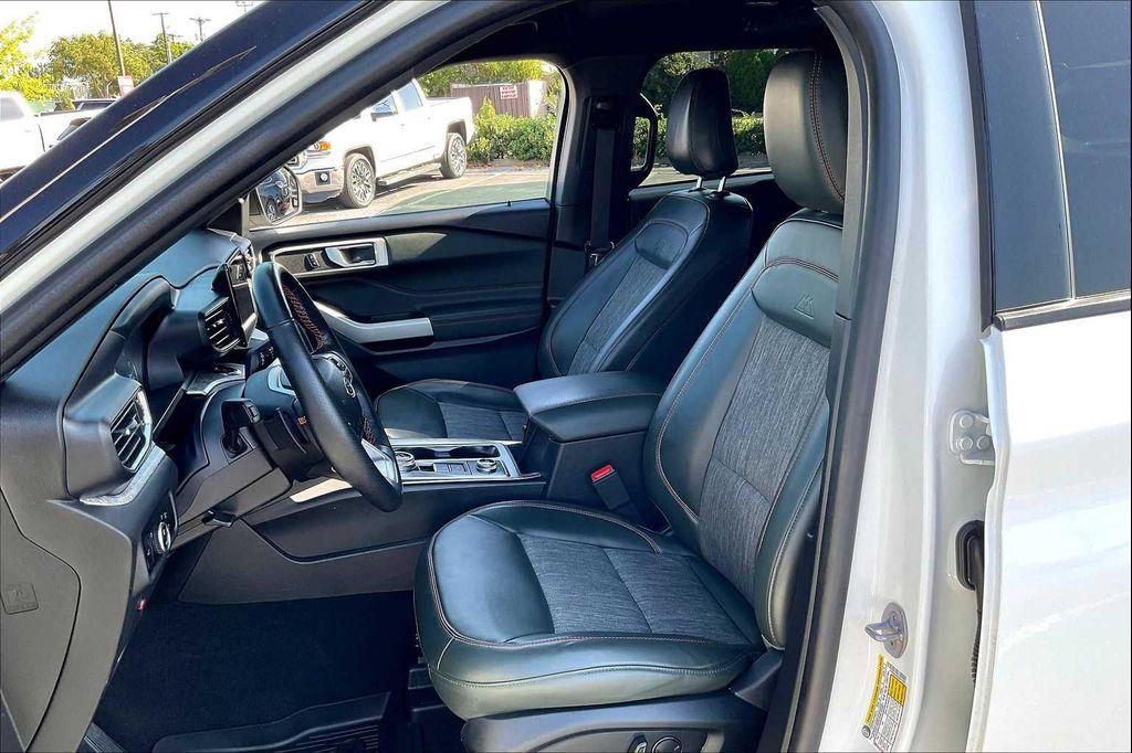 used 2023 Ford Explorer car, priced at $38,558