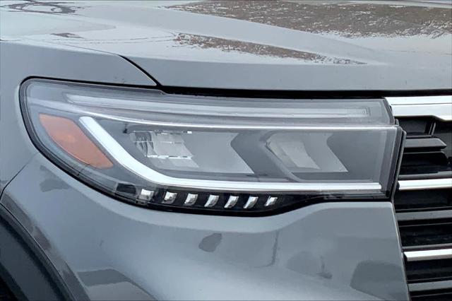 new 2025 Ford Explorer car, priced at $42,259