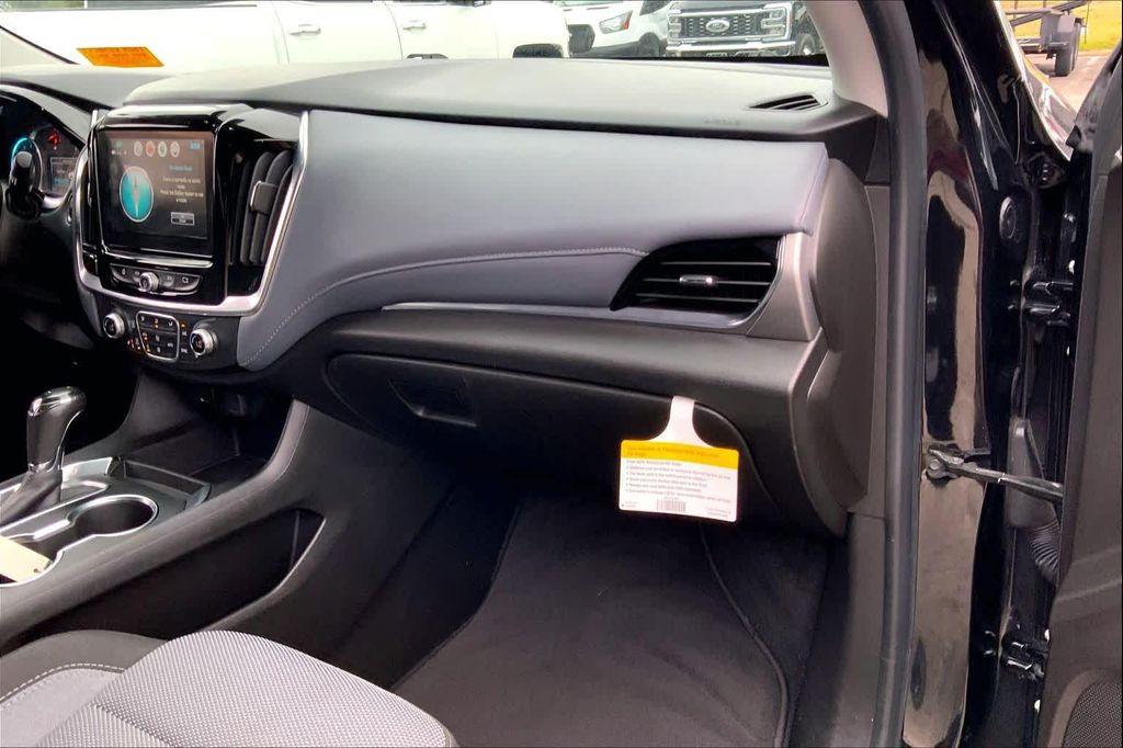 used 2019 Chevrolet Traverse car, priced at $11,274