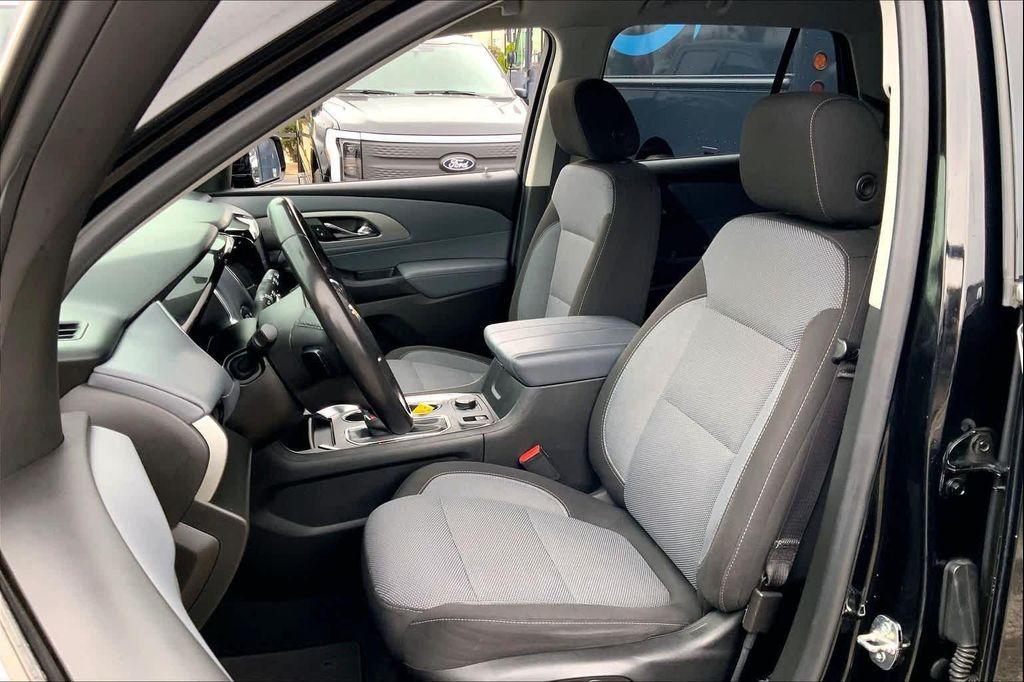 used 2019 Chevrolet Traverse car, priced at $11,274