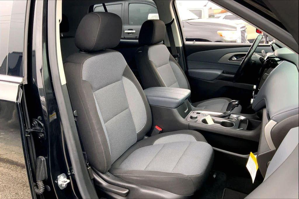 used 2019 Chevrolet Traverse car, priced at $11,274