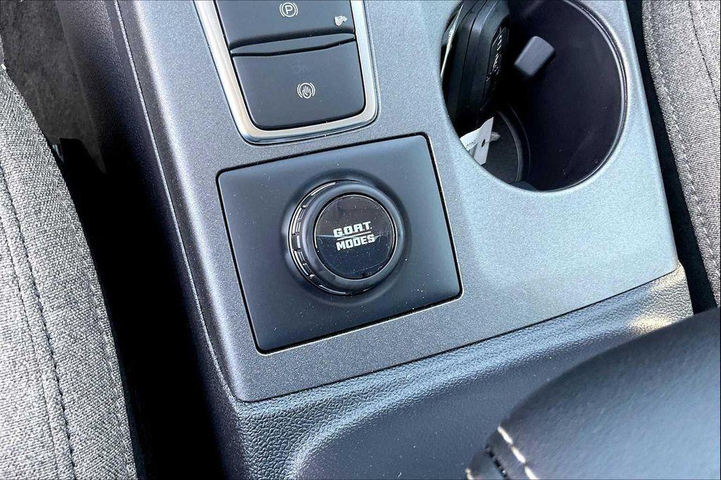 new 2025 Ford Bronco Sport car, priced at $33,276