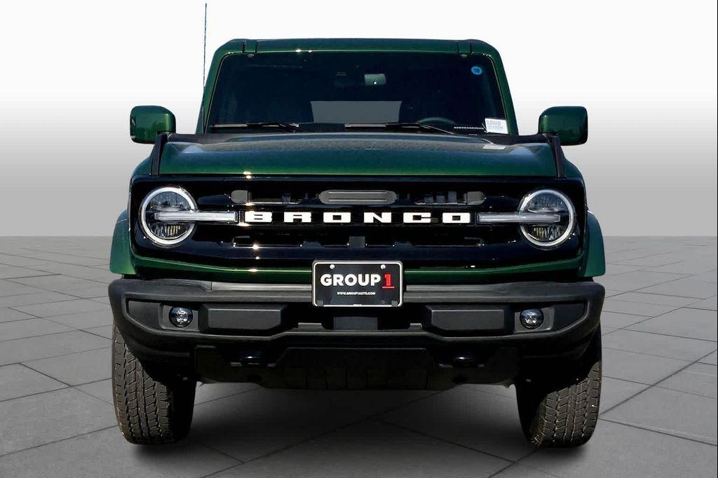new 2025 Ford Bronco car, priced at $52,620