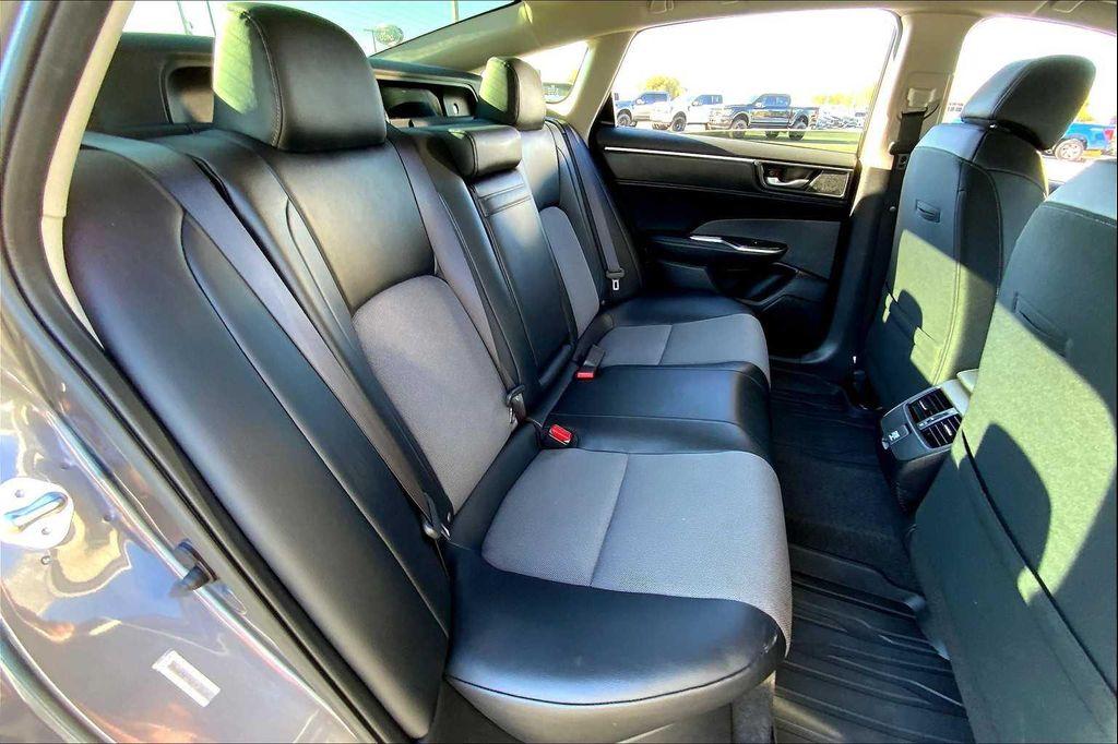used 2018 Honda Clarity Plug-In Hybrid car, priced at $23,456